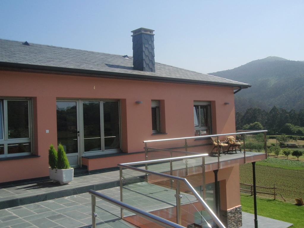 Apartamentos Arcos Del Esva Luarca Esterno foto