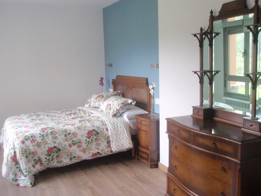 Apartamentos Arcos Del Esva Luarca Esterno foto