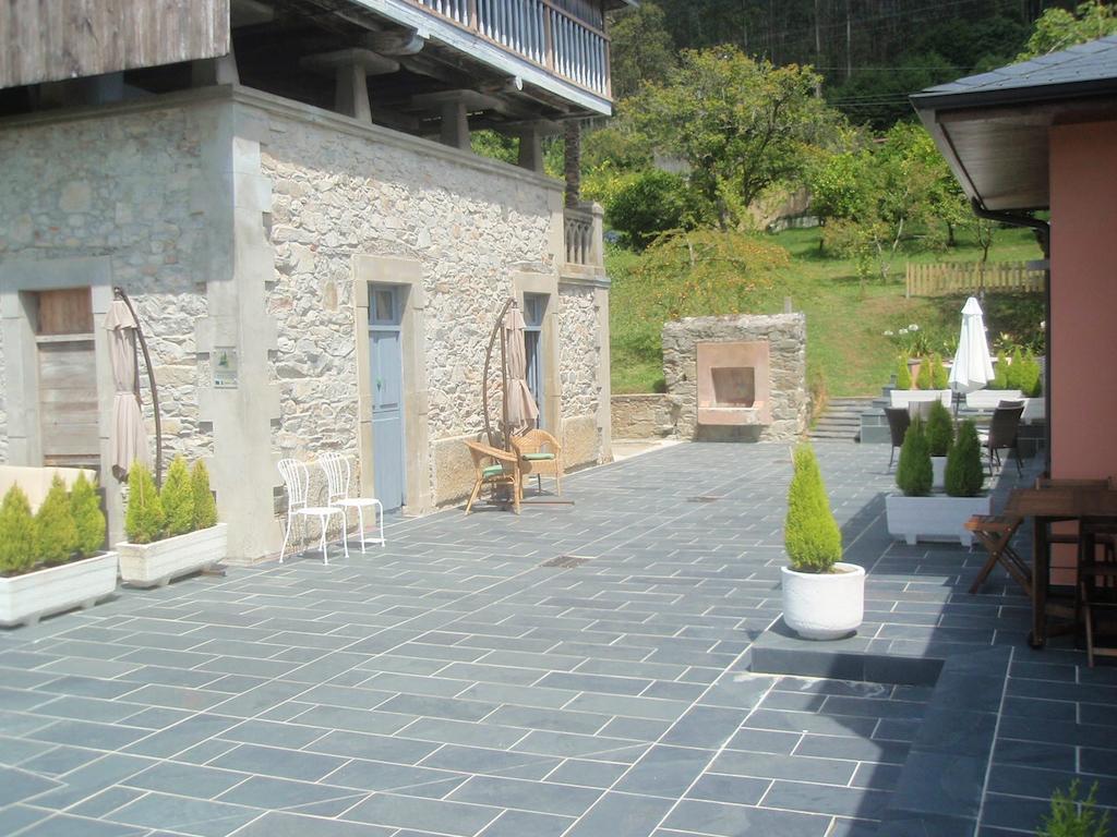 Apartamentos Arcos Del Esva Luarca Esterno foto